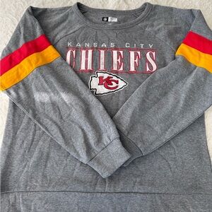 Kansas City Chiefs Women’s Size Large NFL Team Apparel Sweatshirt E32